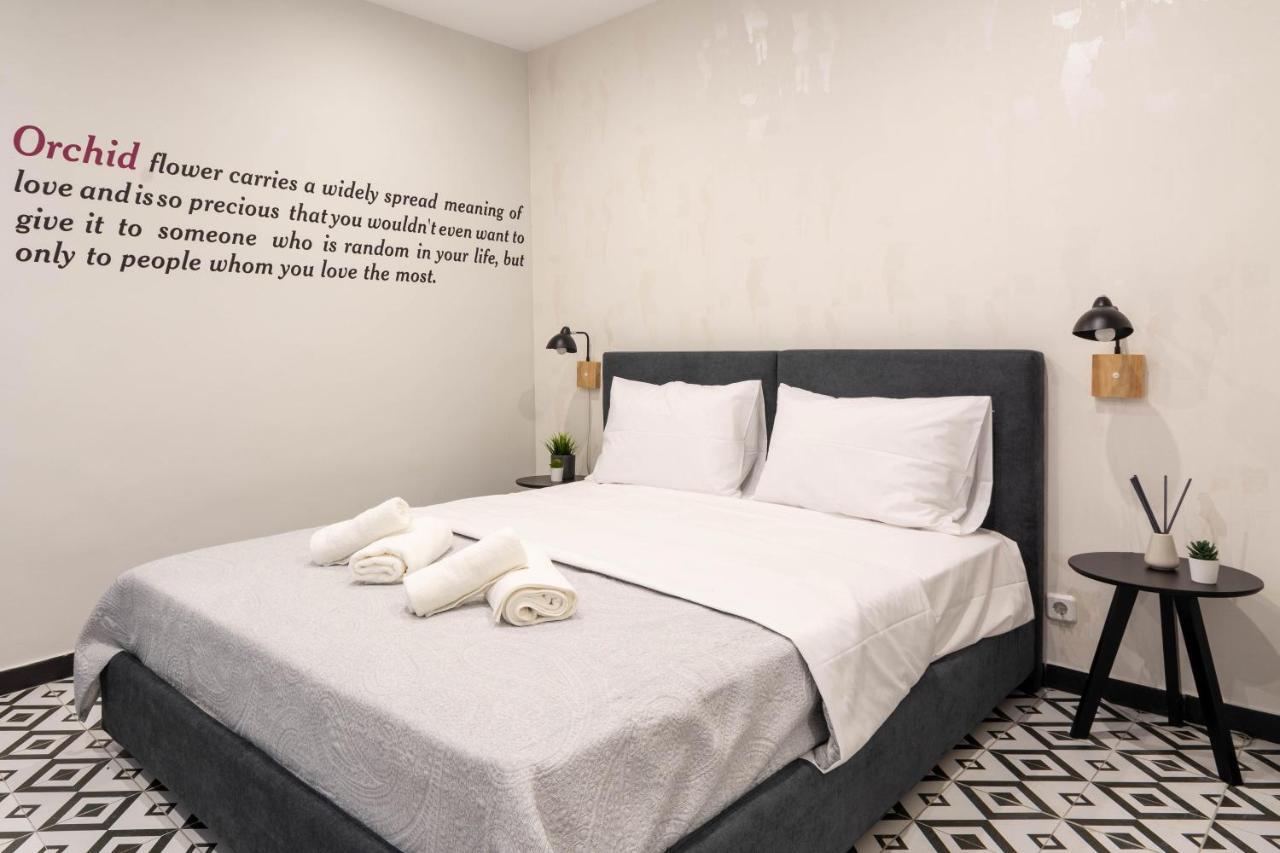 Orchid Athens Over Rooftop Studio Appartamento Esterno foto